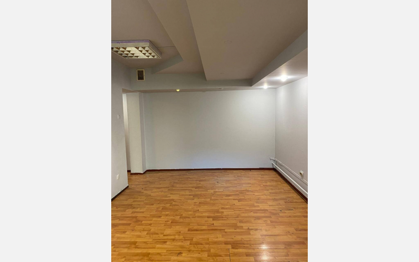 <span>Продается пом. свободного назначения 40 м²,</span><span>1/9 этаж</span> фото 2