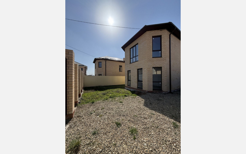 <span>Продается дом 149.20 м²,</span><span> на участке 3 сот.</span> фото 2