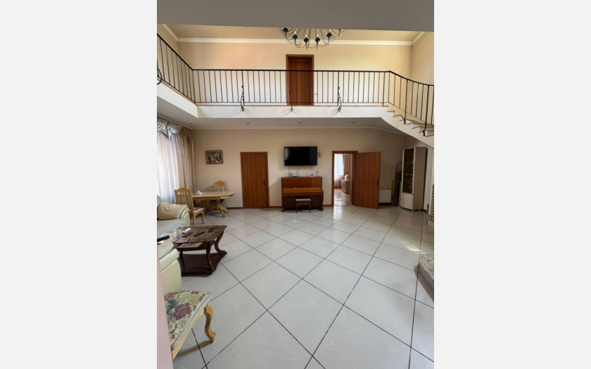 <span>Продается дом 178 м²,</span><span> на участке 5 сот.</span> фото 3