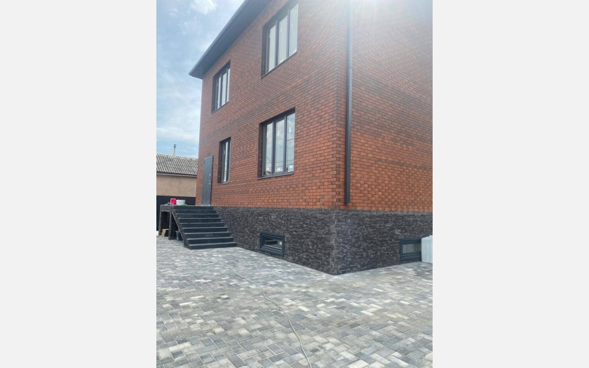 <span>Продается дом 182.70 м²,</span><span> на участке 6 сот.</span> фото 2