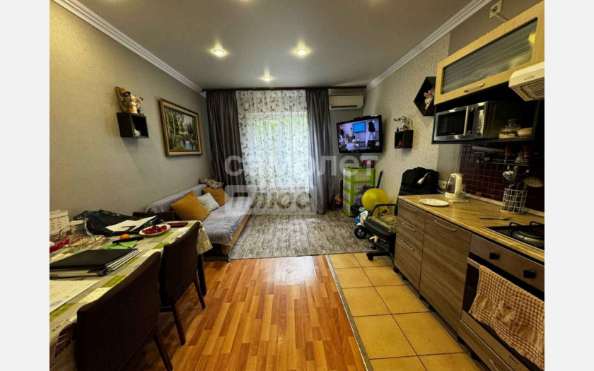 <span>Продается дом 76.80 м²,</span><span> на участке 2.80 сот.</span> фото 2