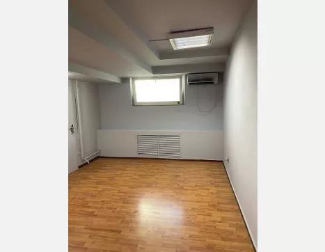 Помещение своб. назначения, 40 м², 1/9 этаж  фото 0