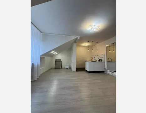 студия, 35 м², 3/3 этаж фото 1