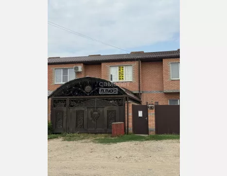 Таунхаус, 108.80 м², на участке 2.20 сот. фото 0